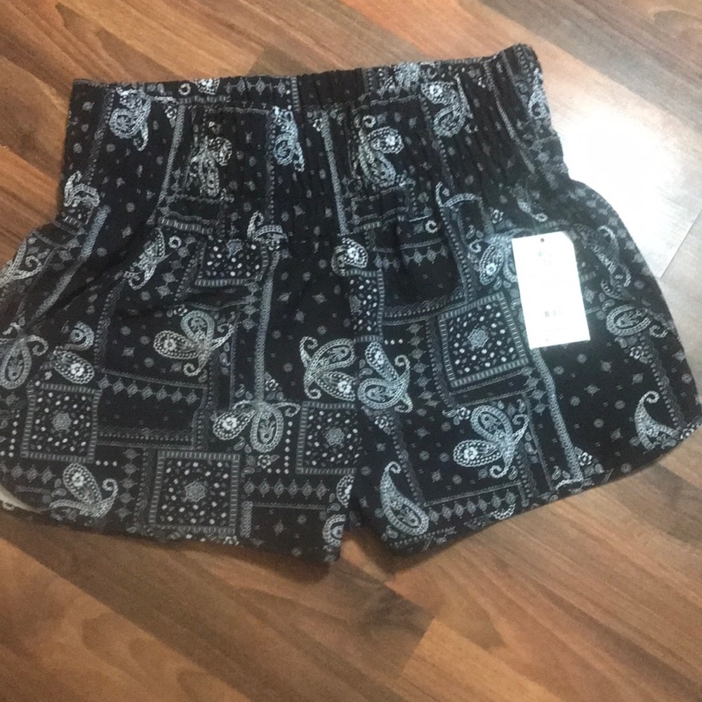 Woman’s shorts